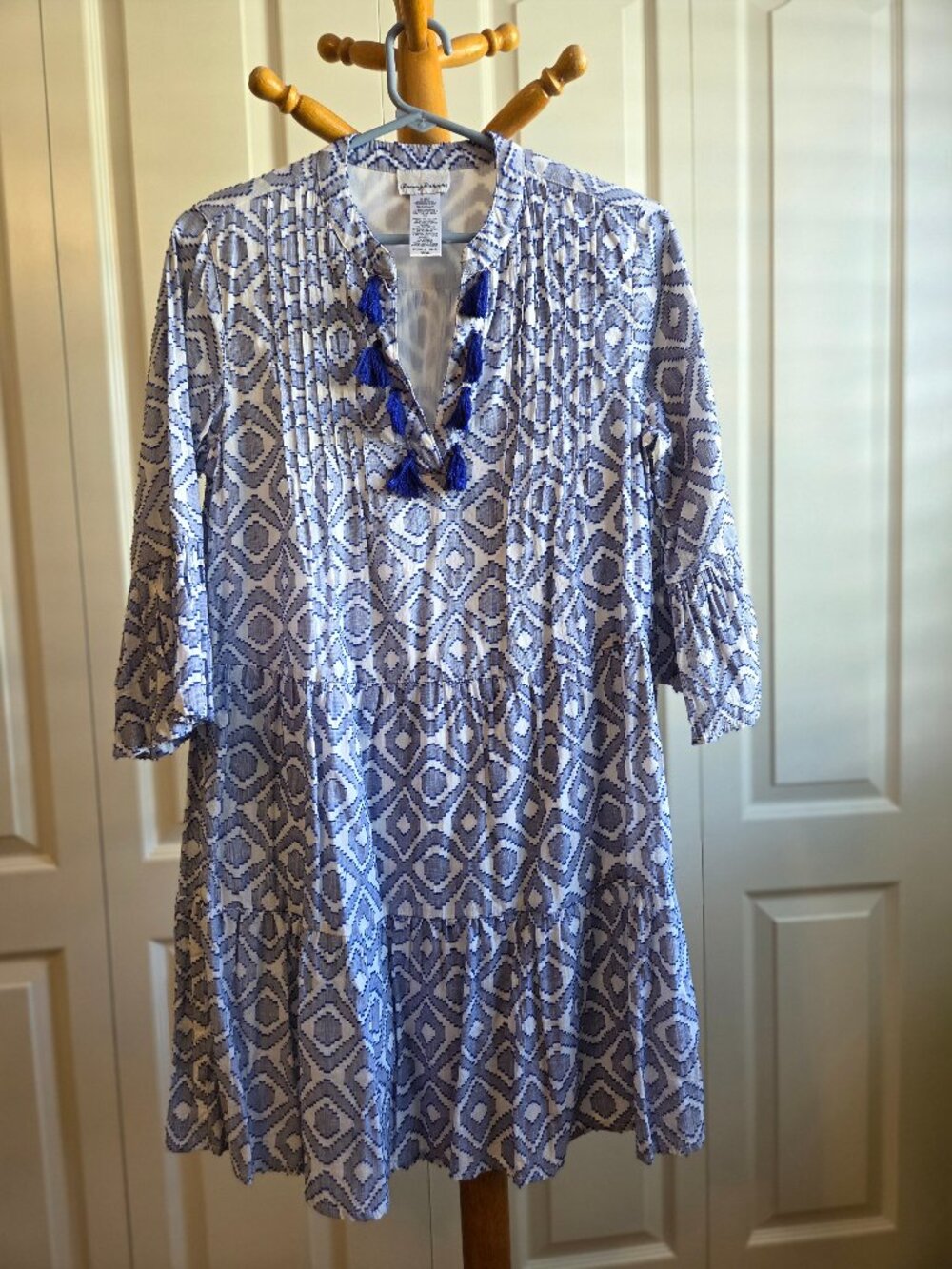 Tommy Bahama Dress Embroidered Tiered Size XS Cotton Tassels Boho Bohemian